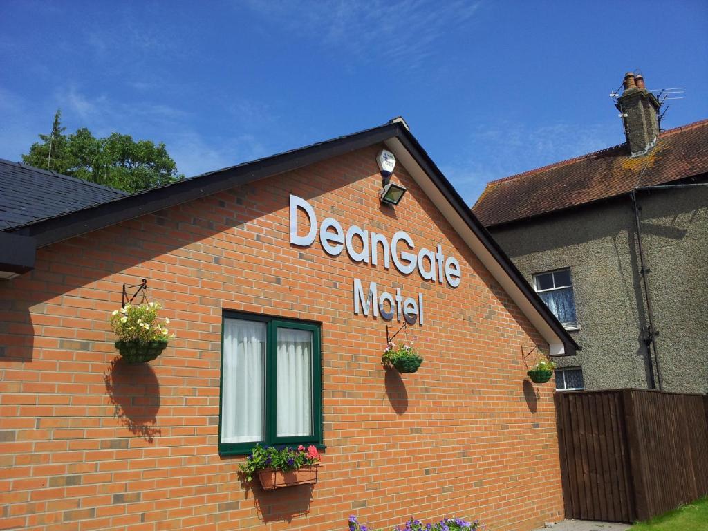 Deangate Motel Lydney Buitenkant foto