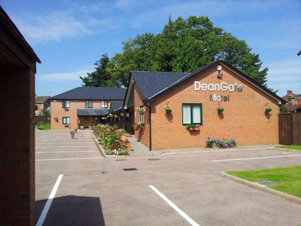 Deangate Motel Lydney Buitenkant foto