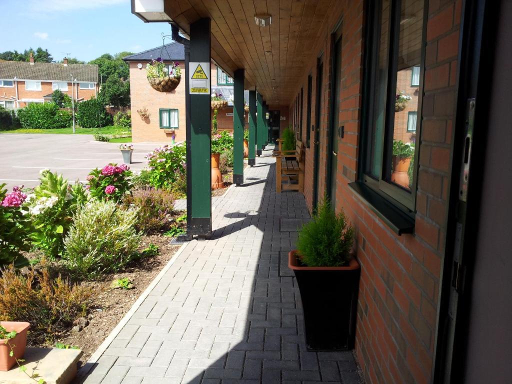 Deangate Motel Lydney Buitenkant foto