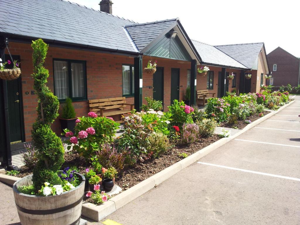 Deangate Motel Lydney Buitenkant foto