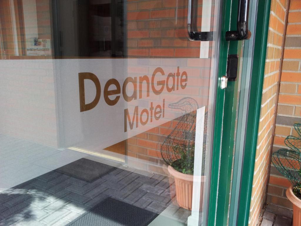 Deangate Motel Lydney Buitenkant foto