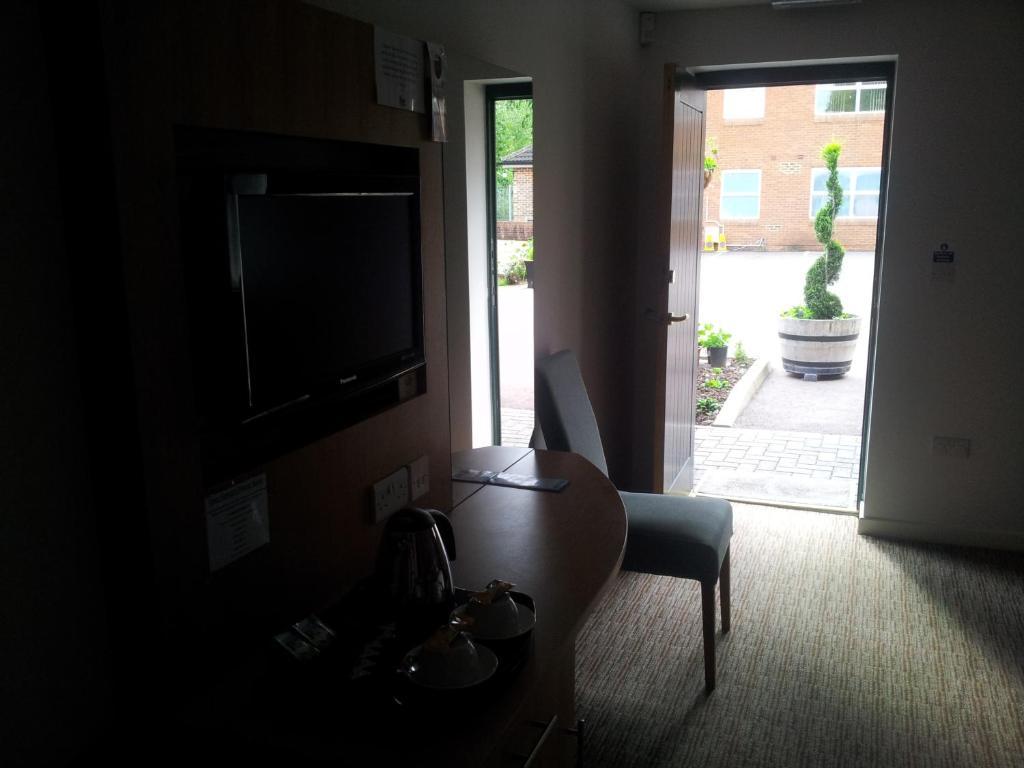 Deangate Motel Lydney Buitenkant foto