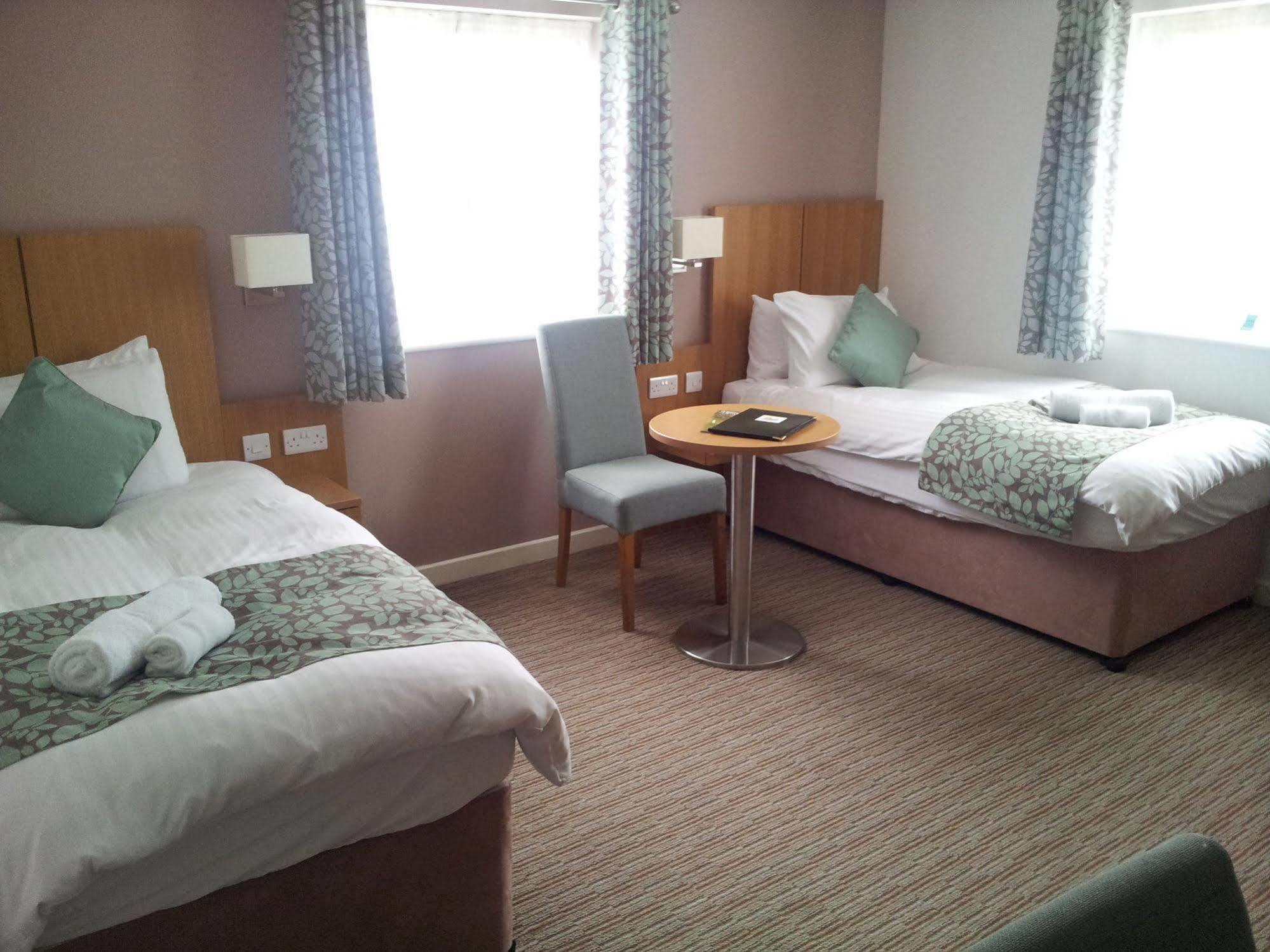 Deangate Motel Lydney Buitenkant foto